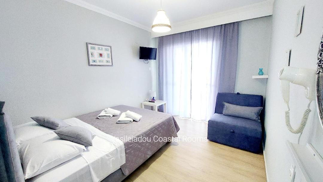 פלוגיטה Vasileiadou Coastal Rooms מראה חיצוני תמונה