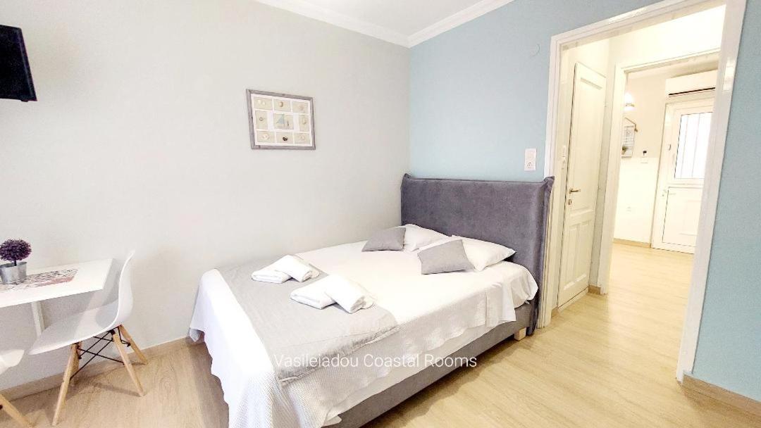 פלוגיטה Vasileiadou Coastal Rooms מראה חיצוני תמונה