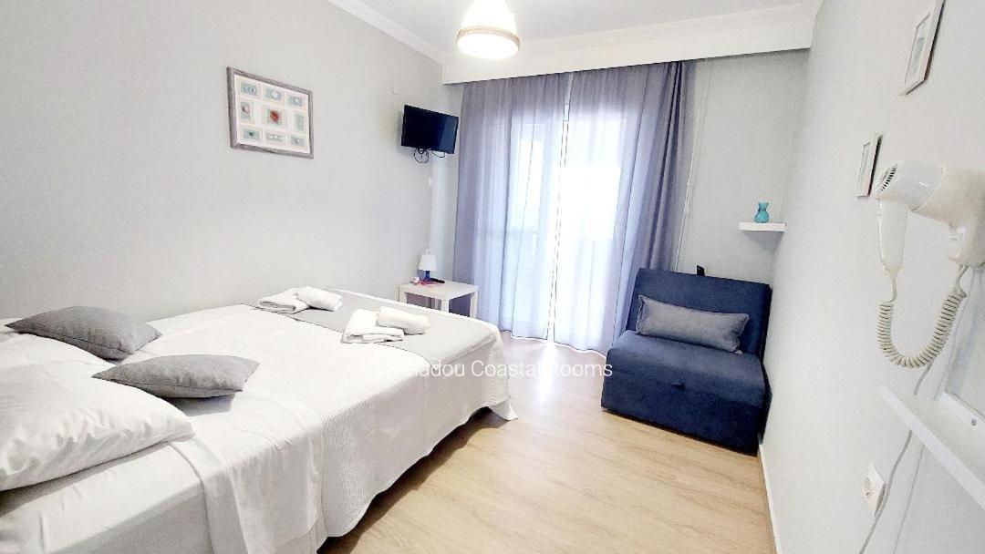 פלוגיטה Vasileiadou Coastal Rooms מראה חיצוני תמונה