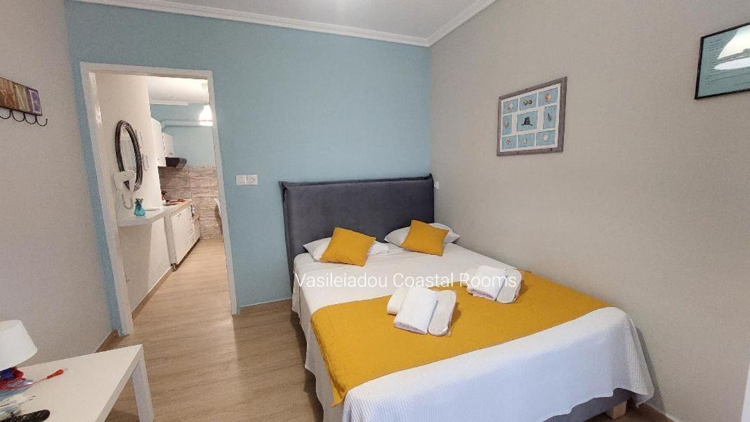 פלוגיטה Vasileiadou Coastal Rooms מראה חיצוני תמונה